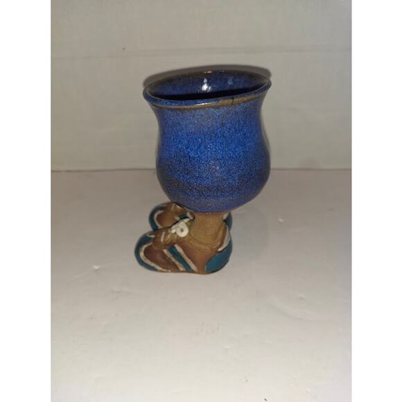 A&A RARE Alan & Anita Yarmark Sneakers Mug - Picture 4 of 7